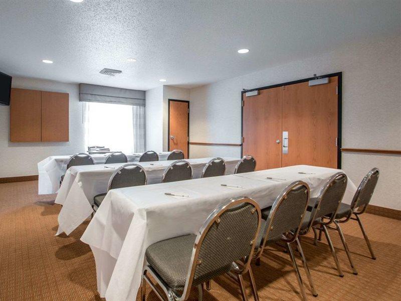 Comfort Inn & Suites Sheboygan I-43 Exteriör bild