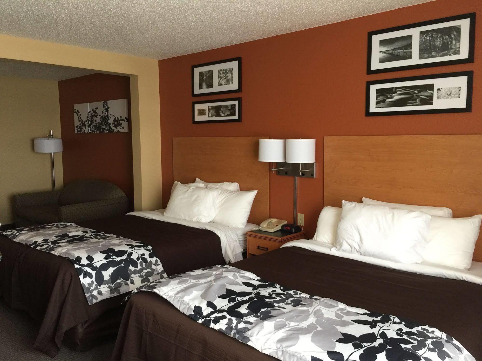 Sleep Inn & Suites Sheboygan I-43 Exteriör bild