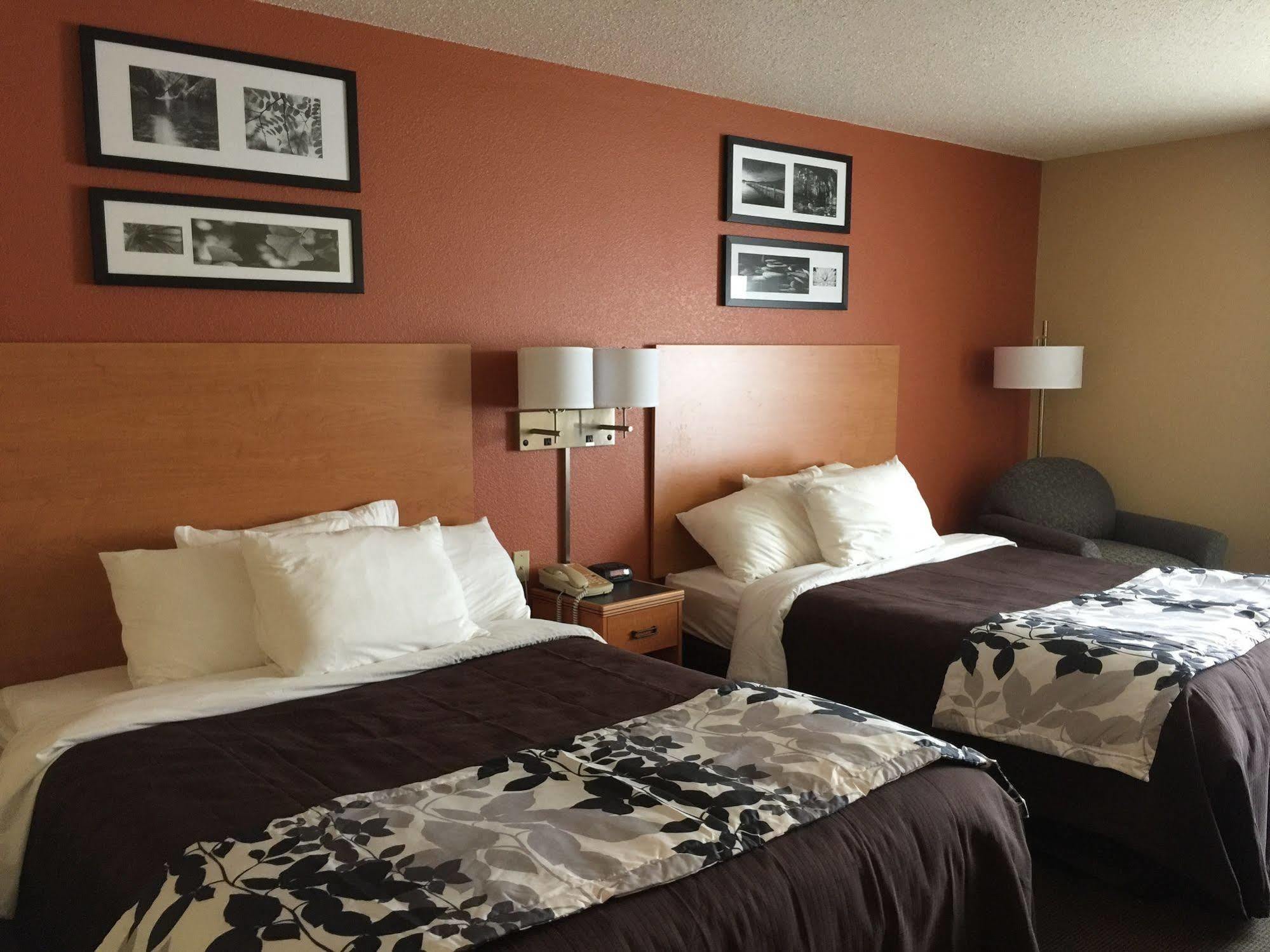 Comfort Inn & Suites Sheboygan I-43 Exteriör bild